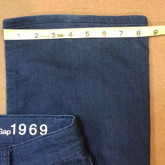 39 Gap skinny boot jeans w/stretch Size 4 - Picture 2 of 6